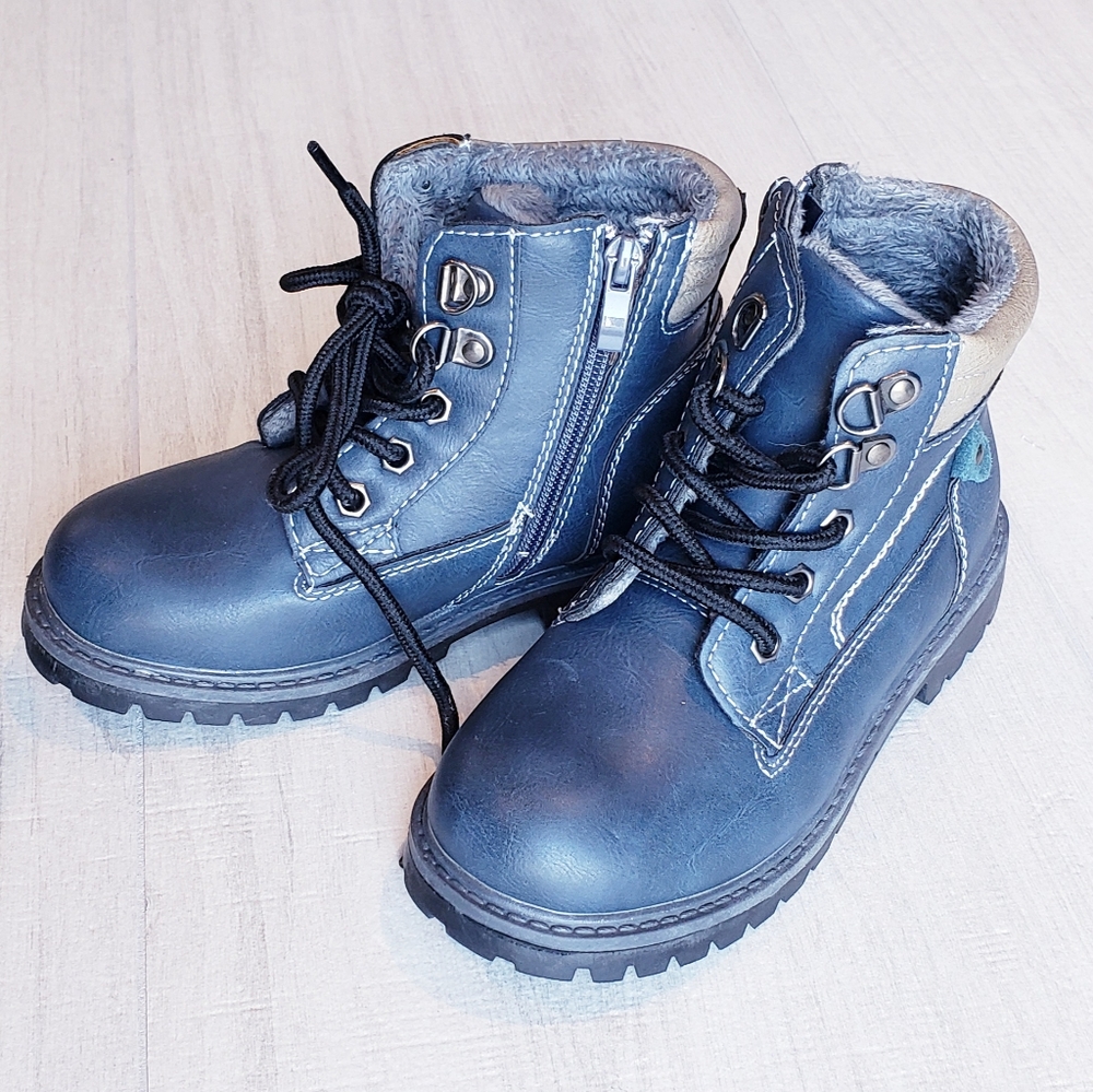 NEW Boy Boots
